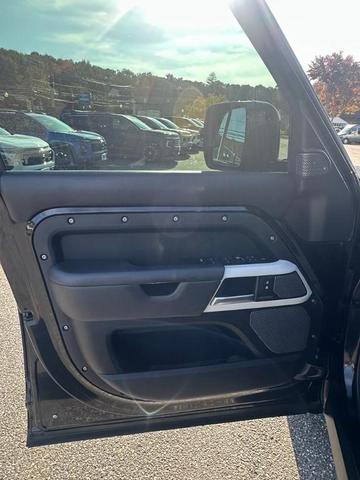 Photo of 2022 Black Land Rover Defender