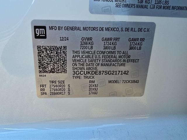 Photo of 2025 Summit White Chevrolet Silverado 1500