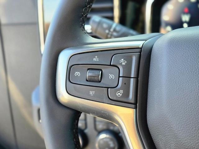 Photo of 2025 Summit White Chevrolet Silverado 1500