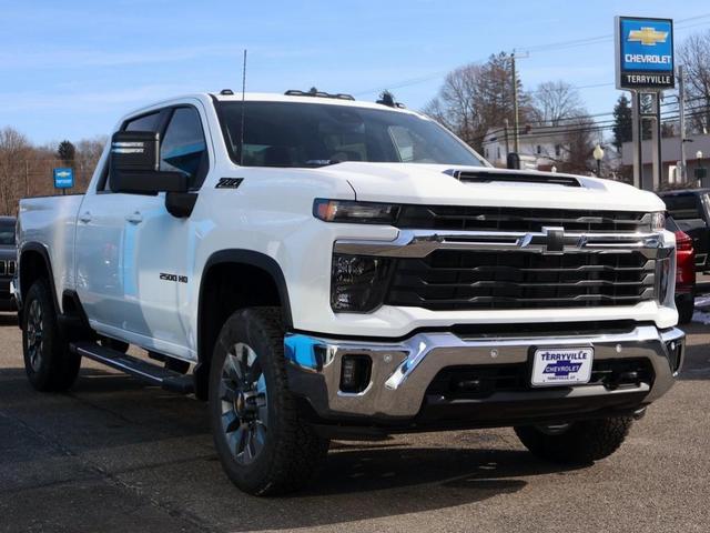 Photo of 2025 Summit White Chevrolet Silverado 2500