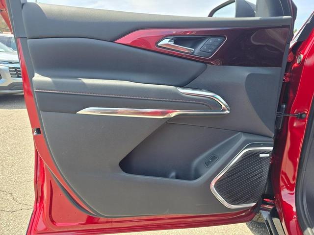 Photo of 2024 Radiant Red Chevrolet Traverse