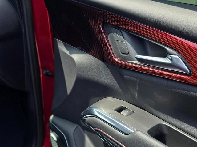 Photo of 2024 Radiant Red Chevrolet Traverse