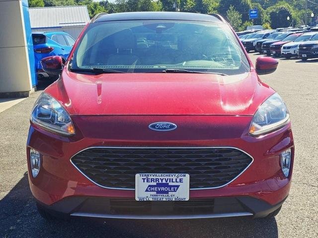 Photo of 2020 Red Ford Escape