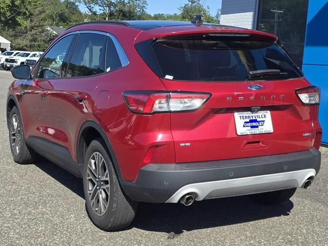 Photo of 2020 Red Ford Escape