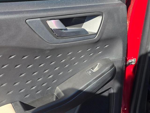 Photo of 2020 Red Ford Escape