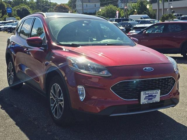 Photo of 2020 Red Ford Escape