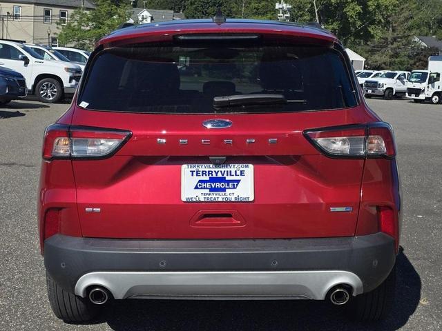 Photo of 2020 Red Ford Escape