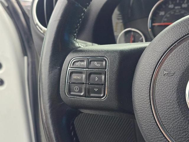 Photo of 2016 Bright White Clearcoat Jeep Wrangler Unlimited