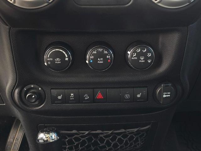 Photo of 2016 Bright White Clearcoat Jeep Wrangler Unlimited