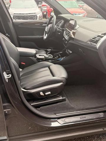 Photo of 2023 Dark Graphite Metallic BMW X3
