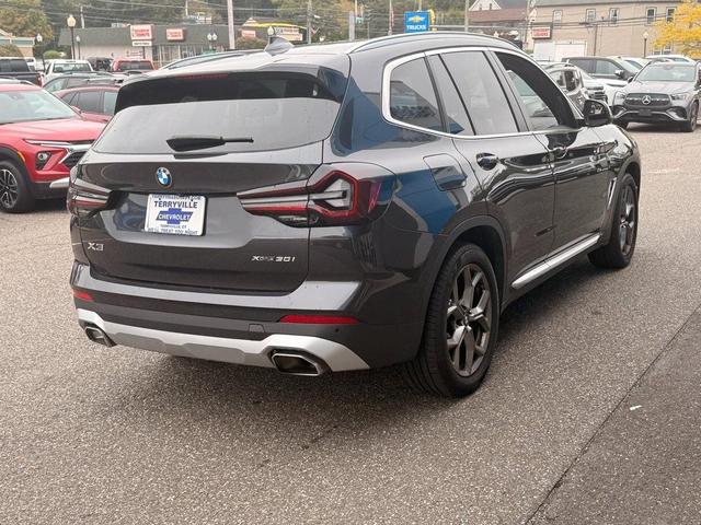 Photo of 2023 Dark Graphite Metallic BMW X3