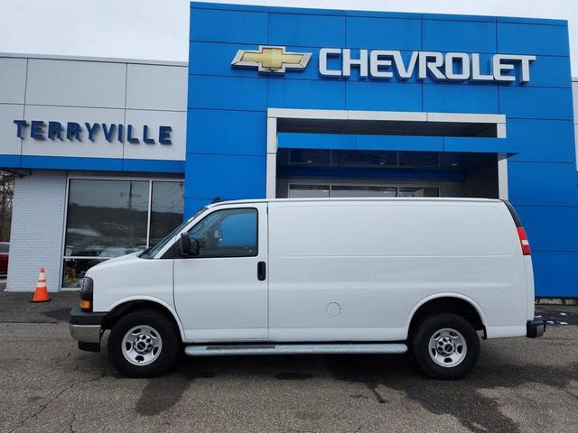 2022 GMC Savana 2500