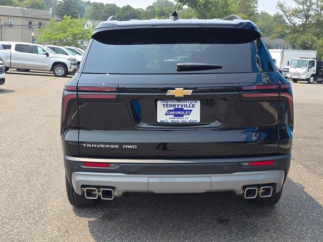 Photo of 2026 Mosaic Black Metallic Chevrolet Traverse