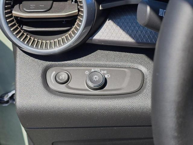 Photo of 2024 Green Chevrolet Trax