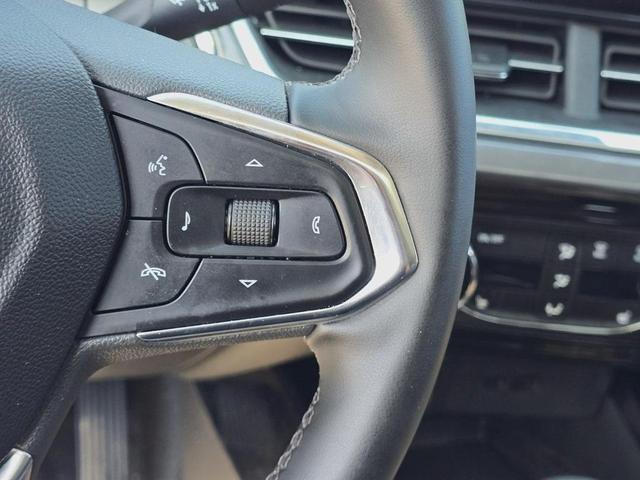 Photo of 2024 Green Chevrolet Trax