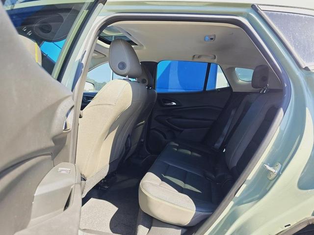 Photo of 2024 Green Chevrolet Trax
