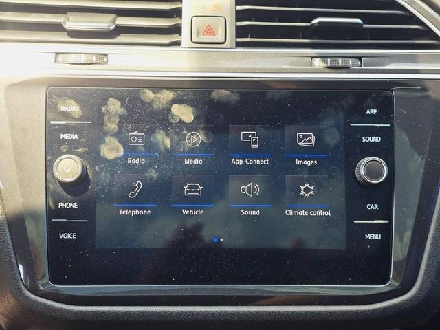 Photo of 2020 Platinum Gray Metallic Volkswagen Tiguan