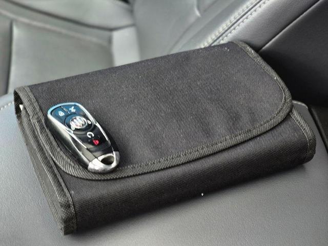 Photo of 2020 Satin Steel Metallic Buick Enclave