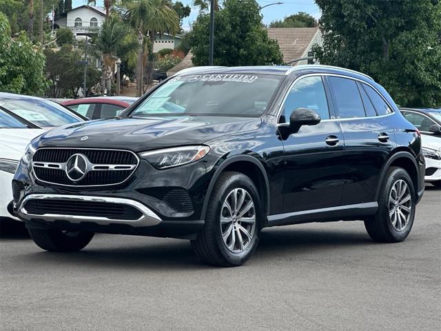 Photo of 2025 Black Mercedes-Benz GLC 300