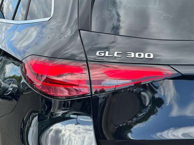 Photo of 2025 Black Mercedes-Benz GLC 300