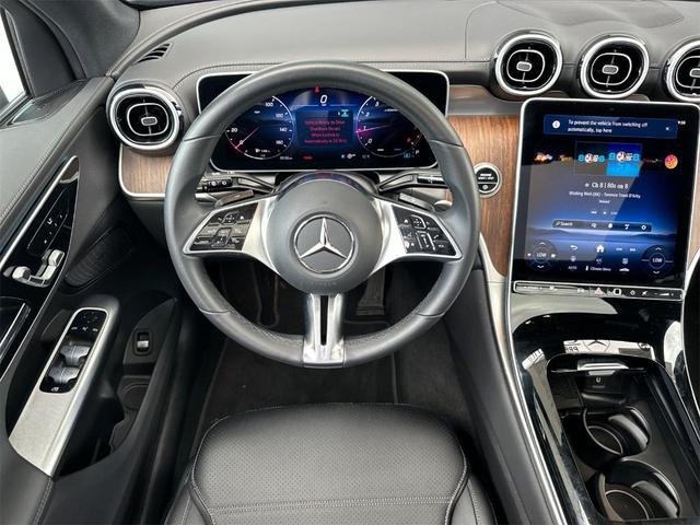 Photo of 2025 Black Mercedes-Benz GLC 300