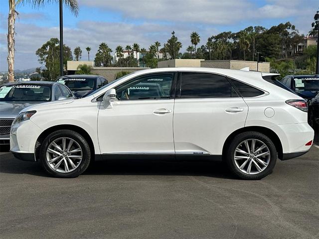 Photo of 2015 Starfire Pearl Lexus RX 450h