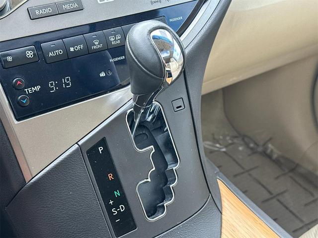 Photo of 2015 Starfire Pearl Lexus RX 450h