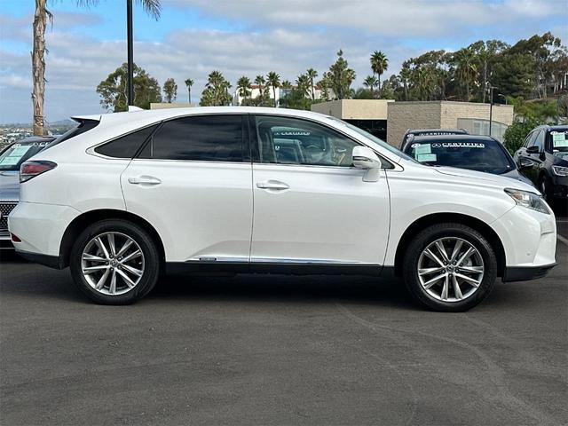Photo of 2015 Starfire Pearl Lexus RX 450h