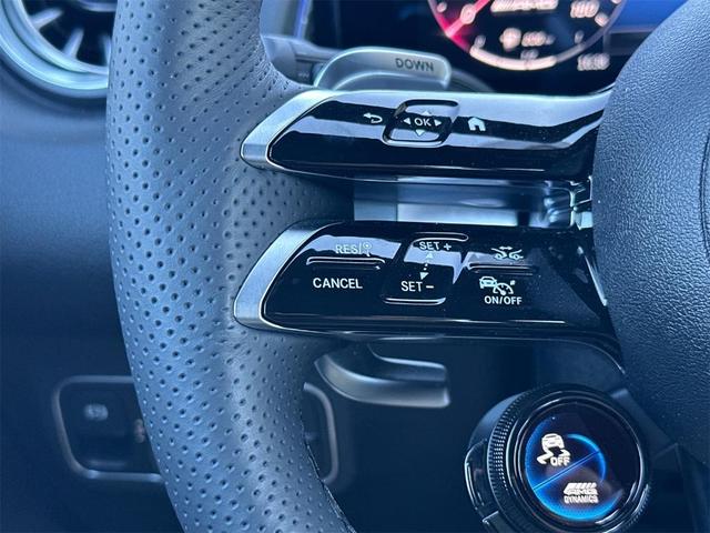 Photo of 2024 Iridium Silver Metallic Mercedes-Benz AMG GLB 35