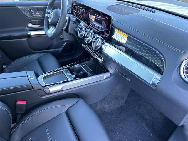 Photo of 2024 Iridium Silver Metallic Mercedes-Benz AMG GLB 35