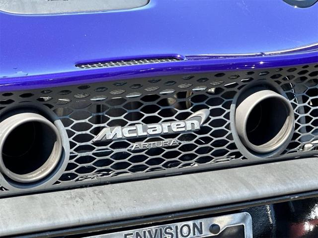 Photo of 2025 Lantana Purple McLaren Artura