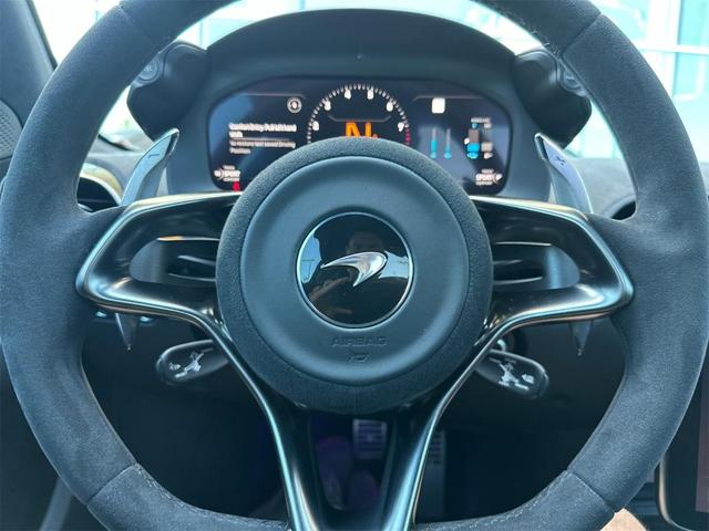 Photo of 2025 Lantana Purple McLaren Artura