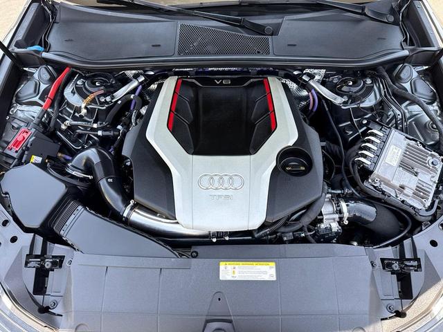 Photo of 2020 Daytona Gray Pearl Audi S6