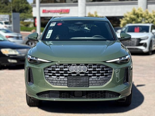 Photo of 2025 District Green Metallic Audi Q5