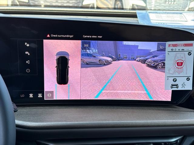 Photo of 2025 District Green Metallic Audi Q5