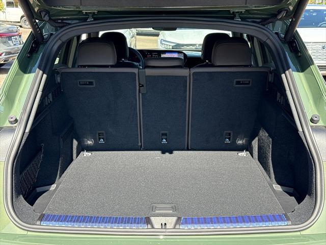 Photo of 2025 District Green Metallic Audi Q5