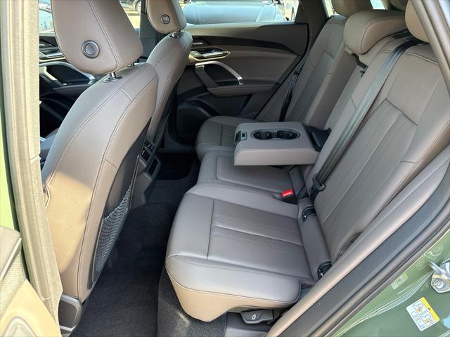 Photo of 2025 District Green Metallic Audi Q5