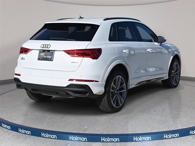 Photo of 2025 Arkona White Audi Q3