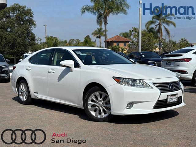 2015 Lexus Es 300h