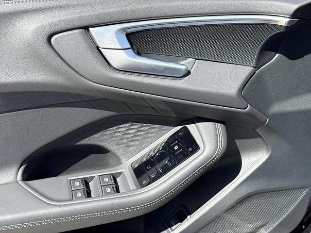 Photo of 2025 Mythos Black Metallic Audi A5