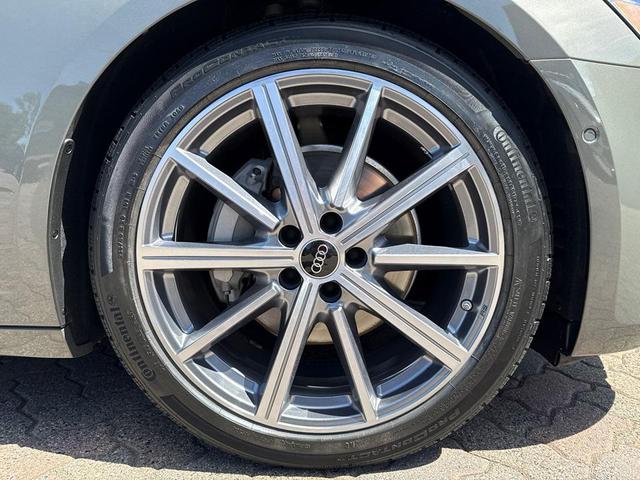 Photo of 2025 Chronos Gray Metallic Audi A6