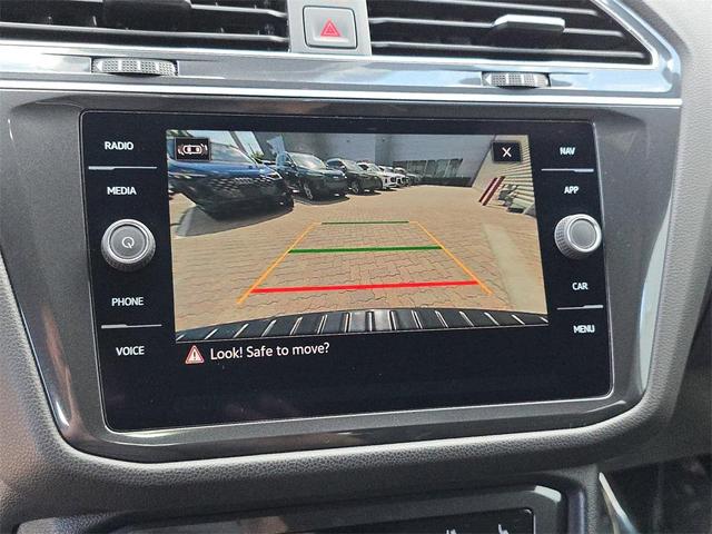 Photo of 2022 Oryx White Pearl Volkswagen Tiguan
