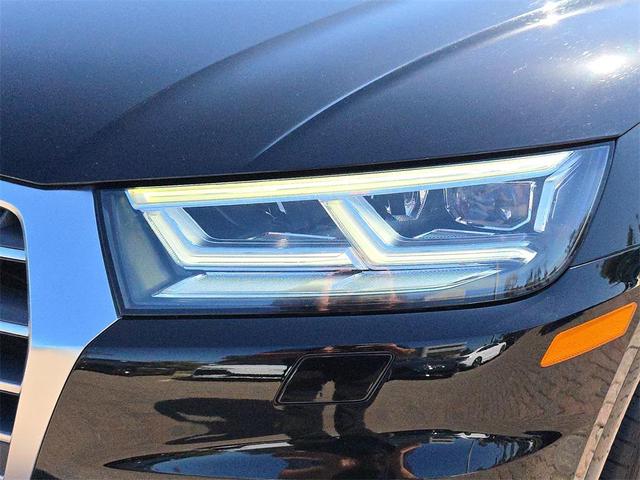 Photo of 2019 Brilliant Black Audi Q5