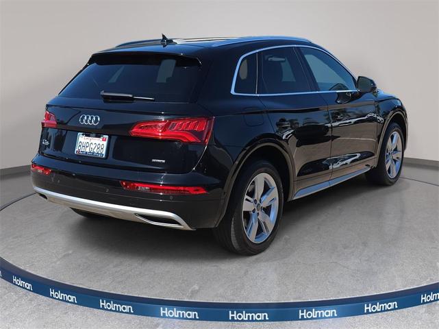 Photo of 2019 Brilliant Black Audi Q5