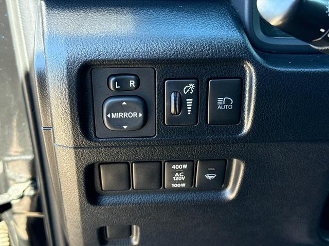 Photo of 2024 Midnight Black Metallic Toyota 4Runner