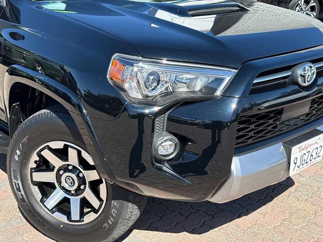 Photo of 2024 Midnight Black Metallic Toyota 4Runner