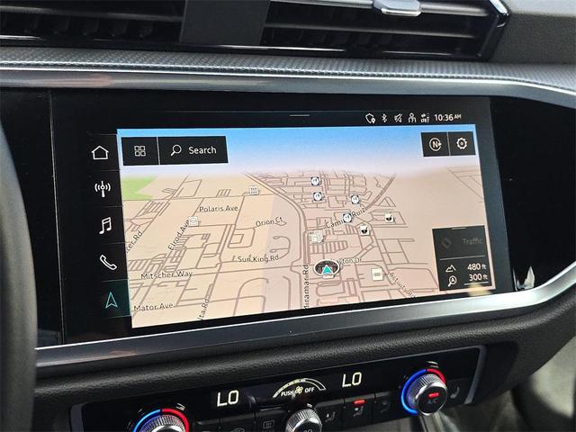 Photo of 2024 Navarra Blue Metallic Audi Q3