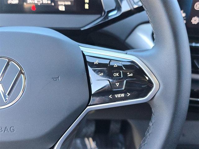 Photo of 2023 Pure Gray Volkswagen ID.4