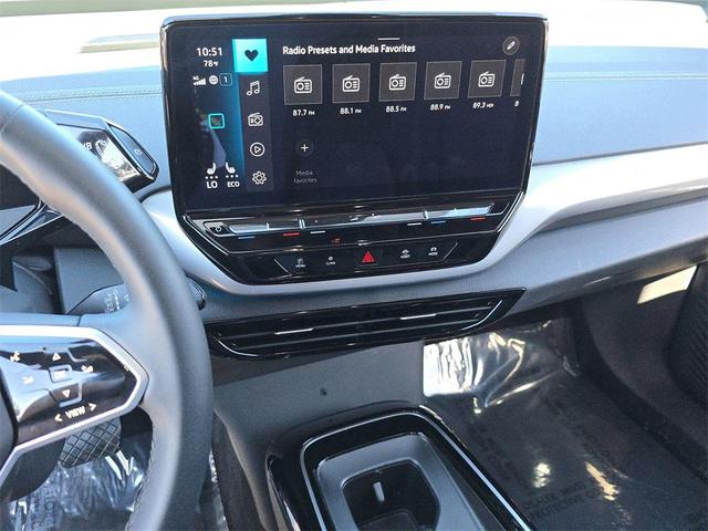 Photo of 2023 Pure Gray Volkswagen ID.4