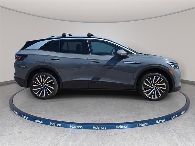 Photo of 2023 Pure Gray Volkswagen ID.4